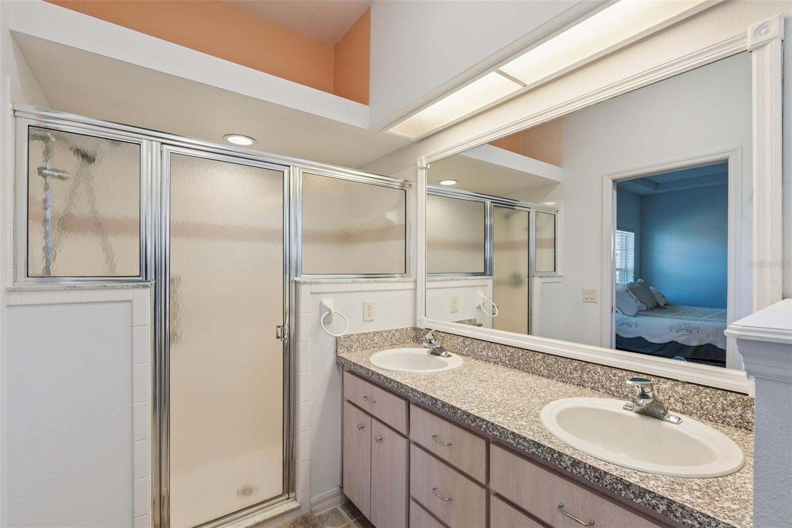 Image 35 of 93 For 26842 Forest Hills Street