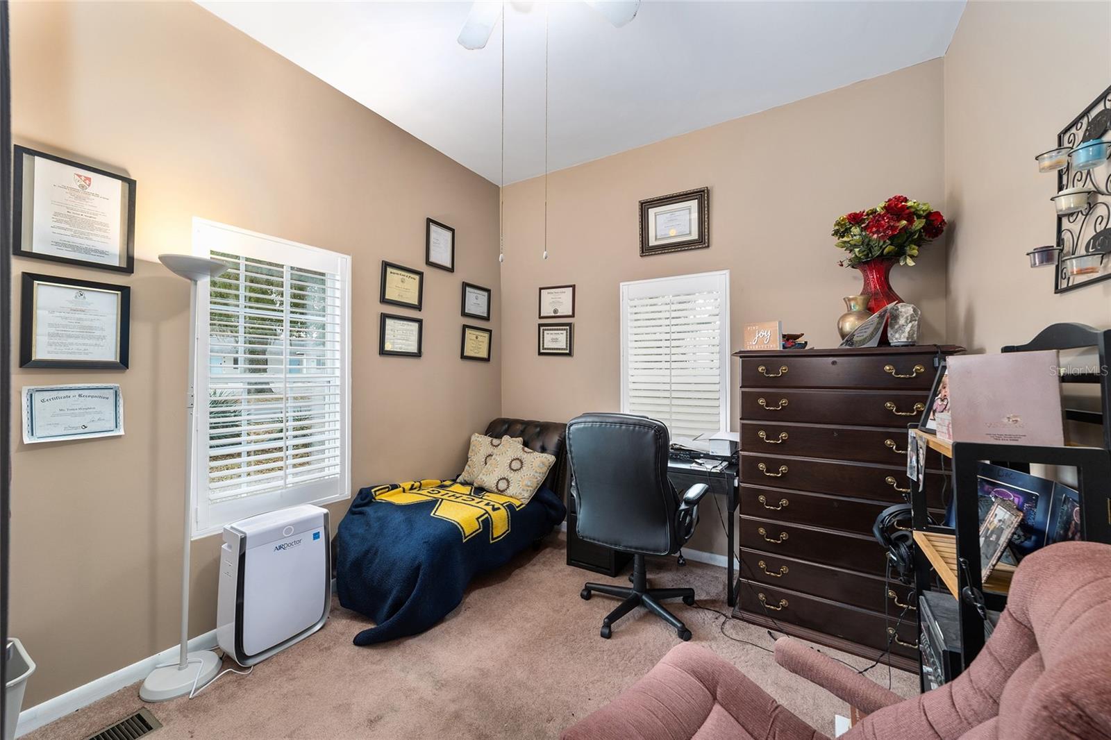 Image 27 of 40 For 219 Mcclendon Street