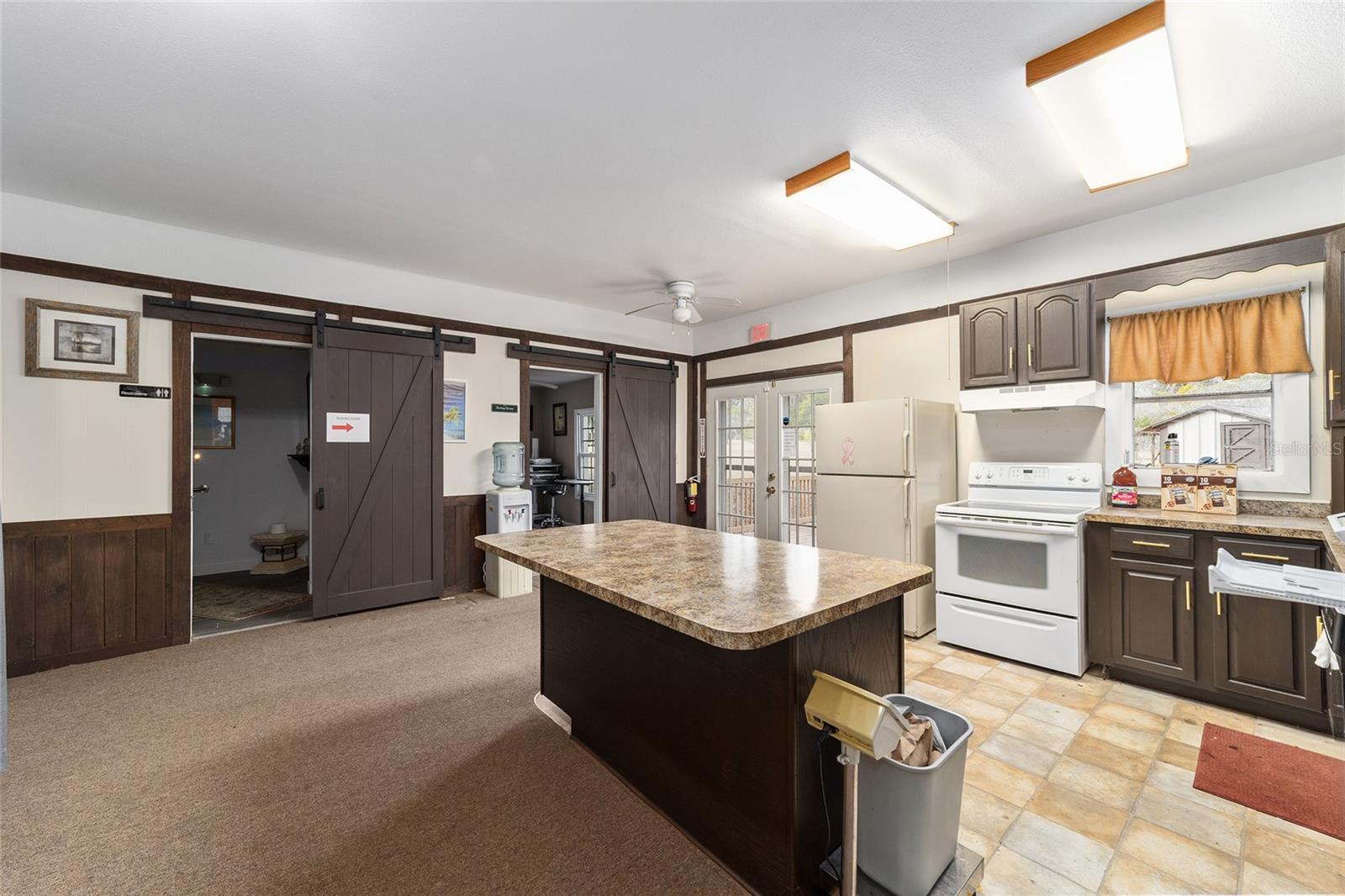 Image 29 of 40 For 219 Mcclendon Street