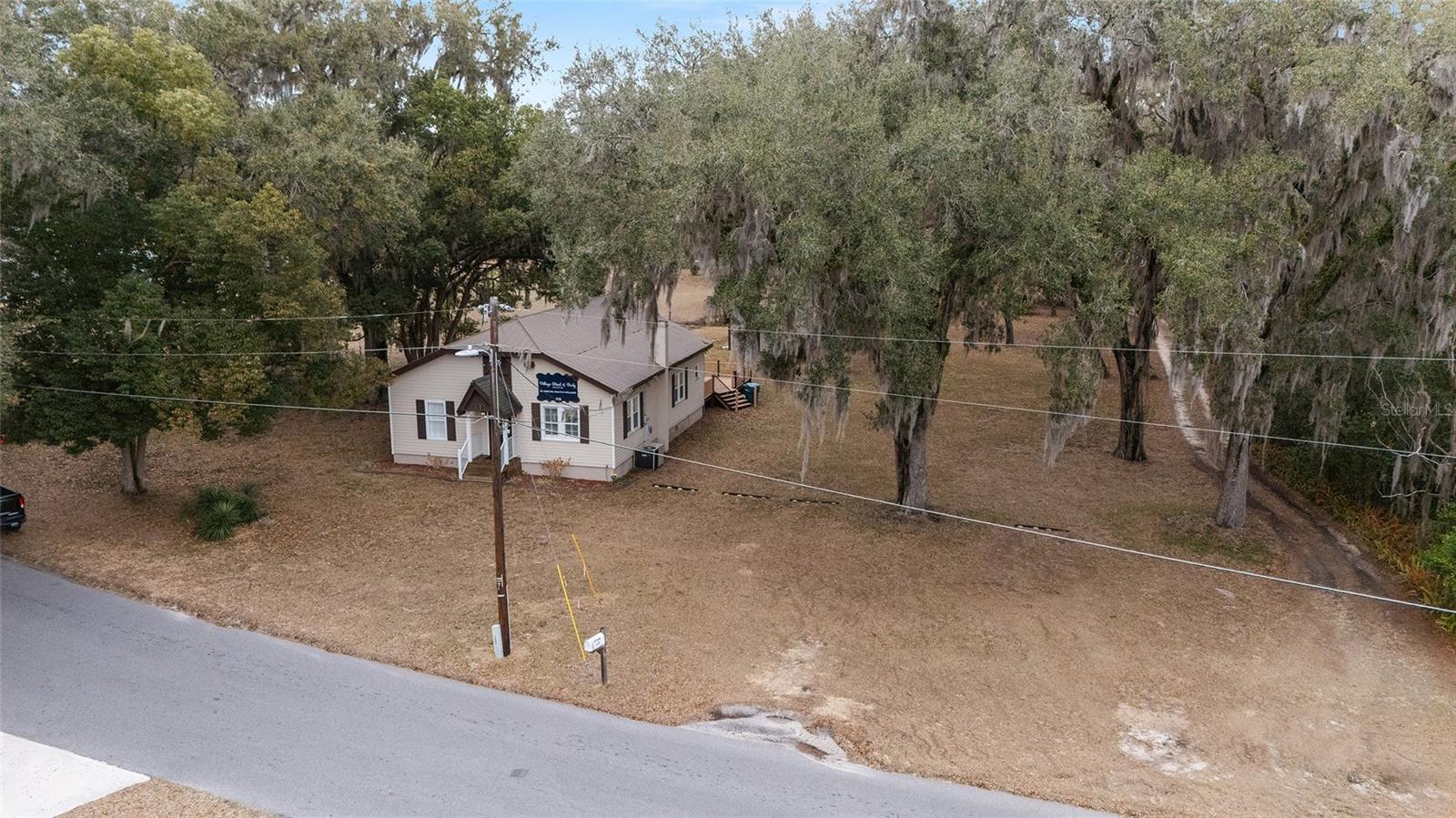 Image 37 of 40 For 219 Mcclendon Street