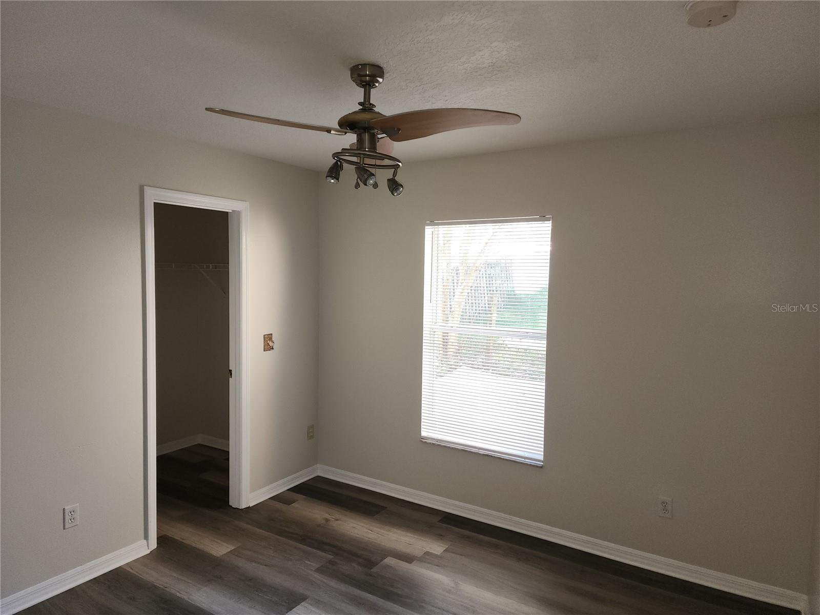 Image 8 of 12 For 130 Gentle Breeze Drive