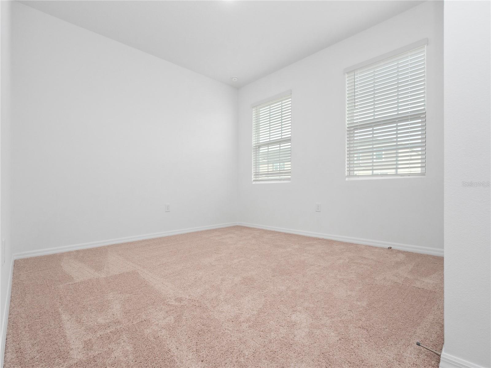 Image 16 of 27 For 329 Marion Loop