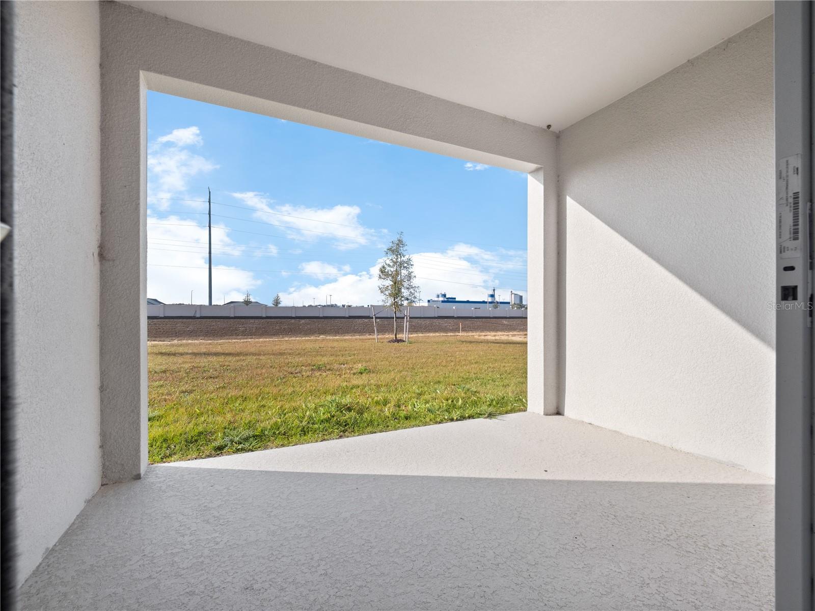 Image 21 of 27 For 329 Marion Loop