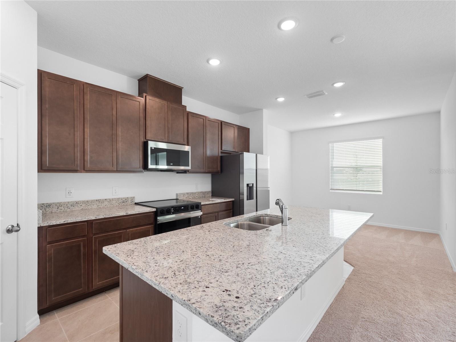 Image 7 of 27 For 329 Marion Loop