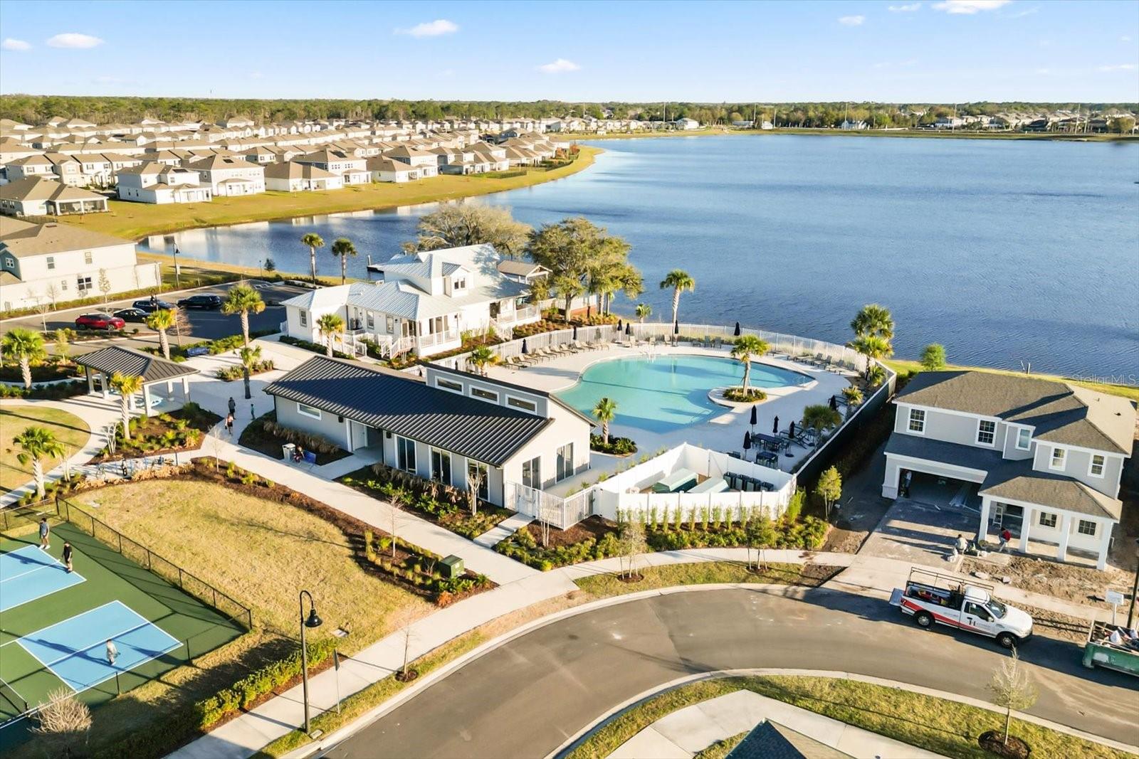 Image 20 of 28 For 2999 Addison Boulevard