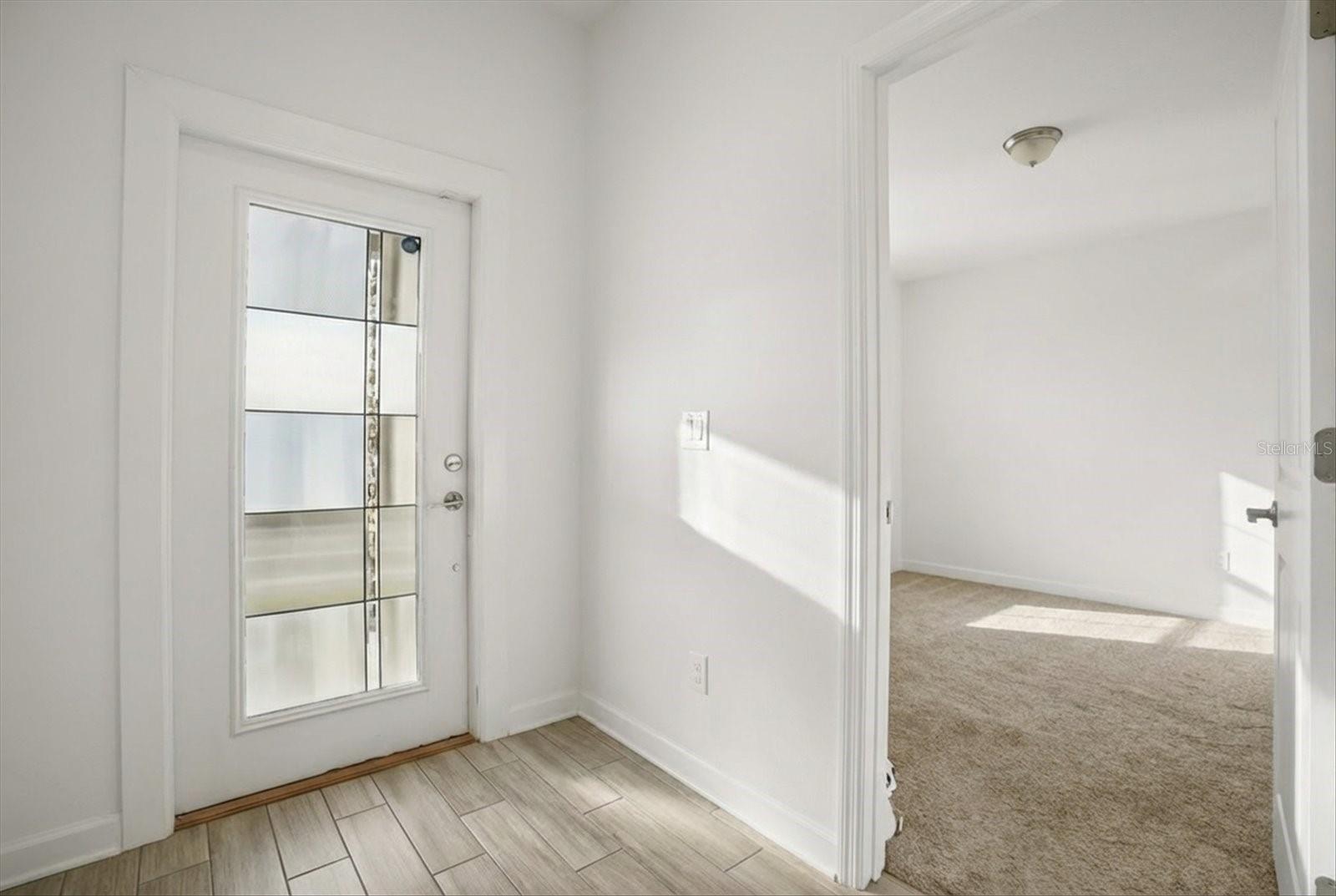 Image 6 of 28 For 2999 Addison Boulevard