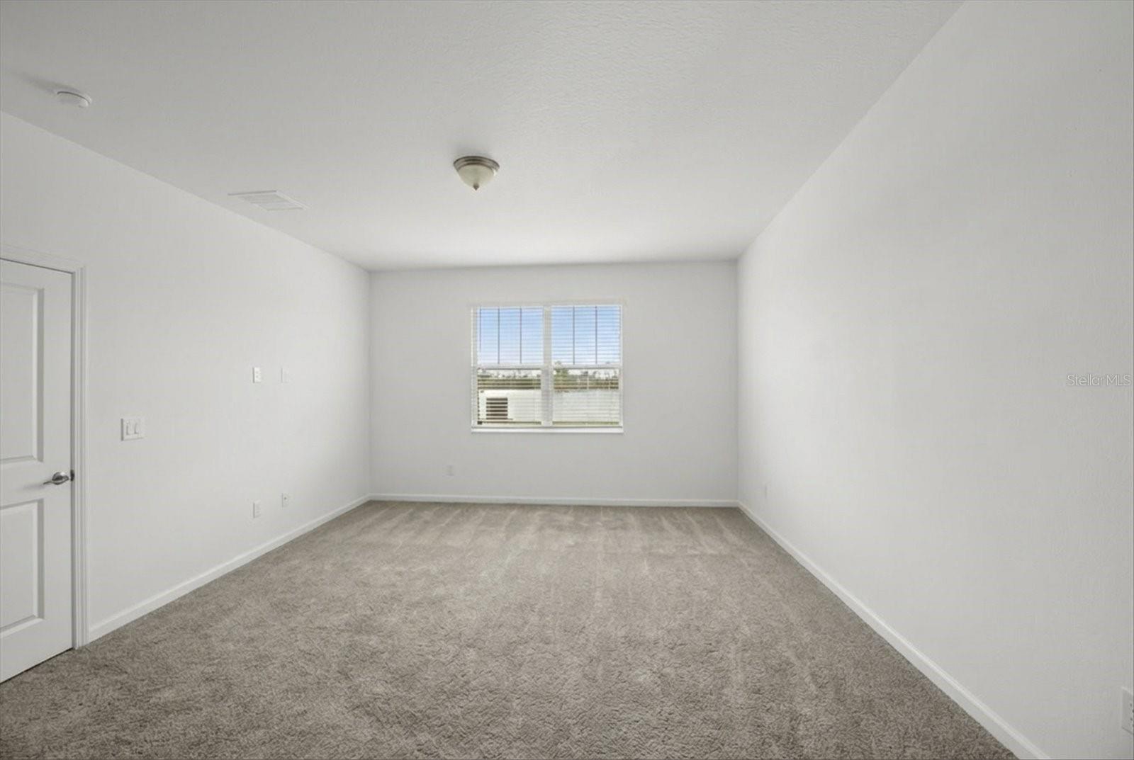 Image 7 of 28 For 2999 Addison Boulevard