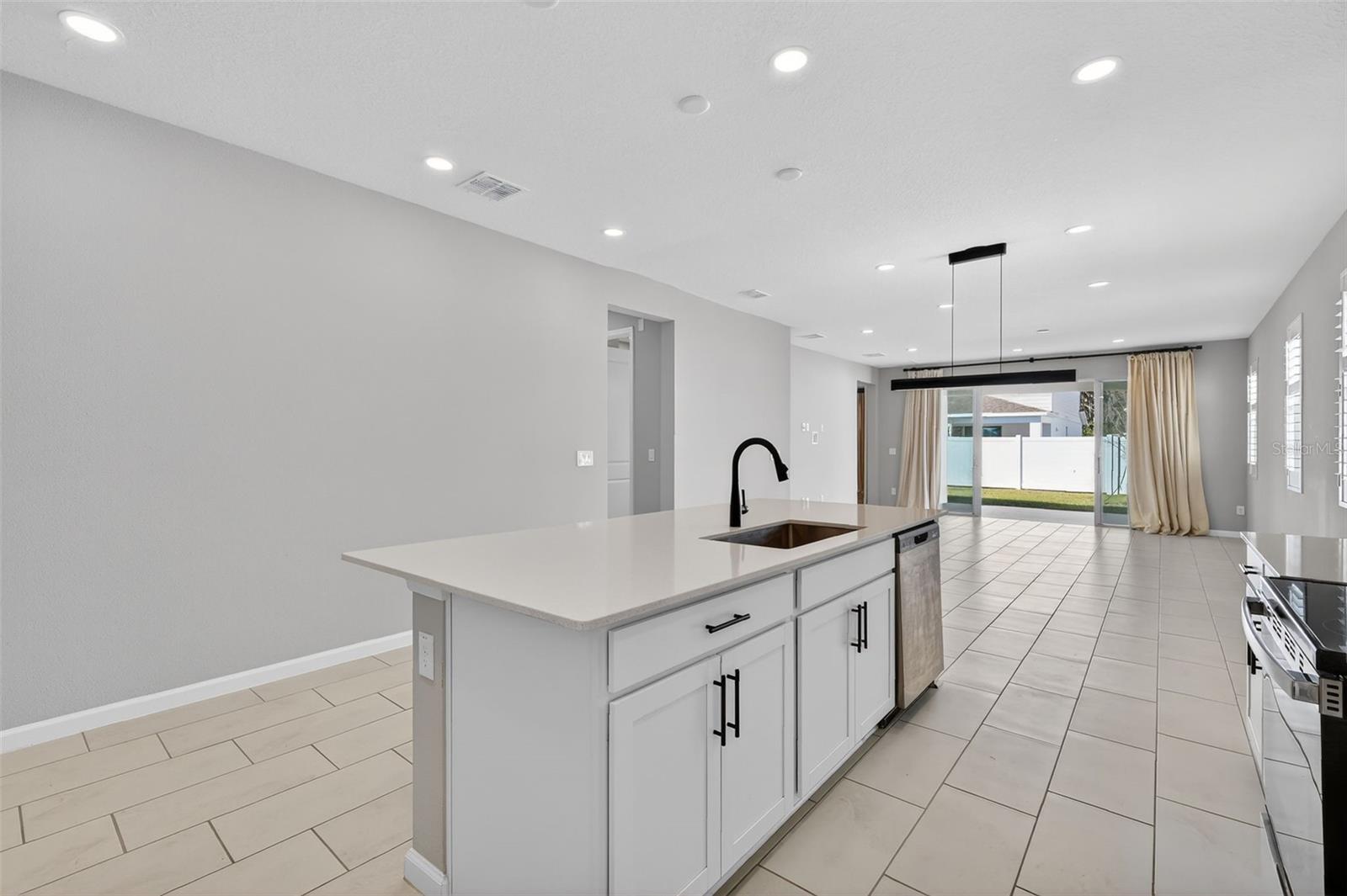 Image 8 of 32 For 3998 Bannock Avenue