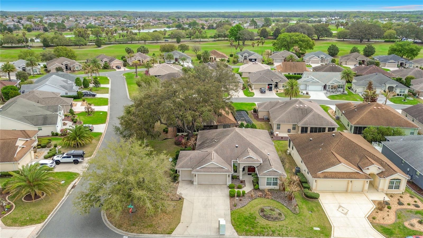 Image 4 of 42 For 2679 Lantana Avenue