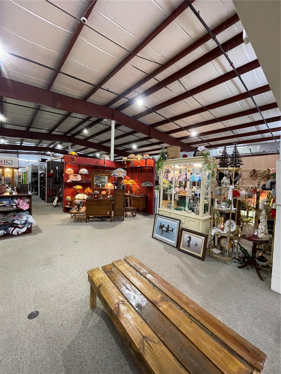 Image 10 of 18 For 349 Plaza Drive