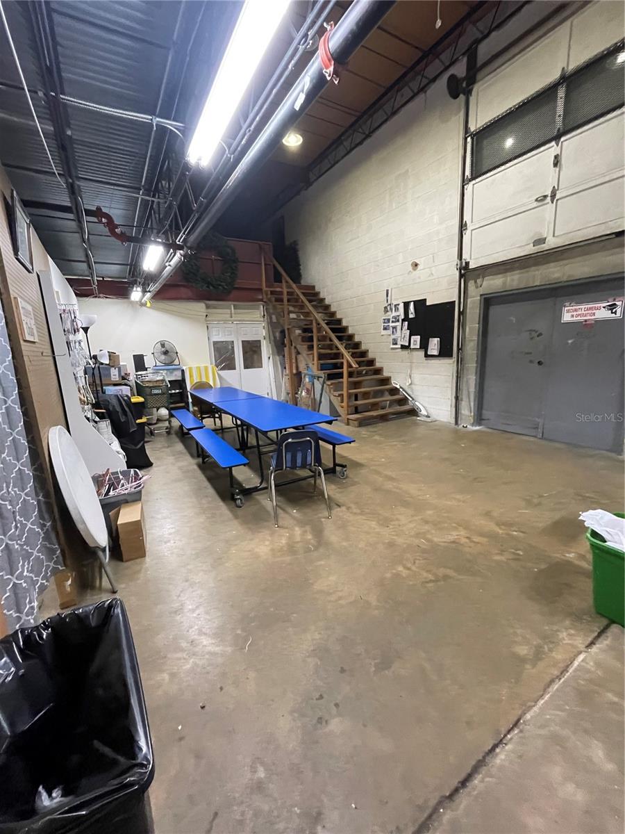 Image 12 of 18 For 349 Plaza Drive