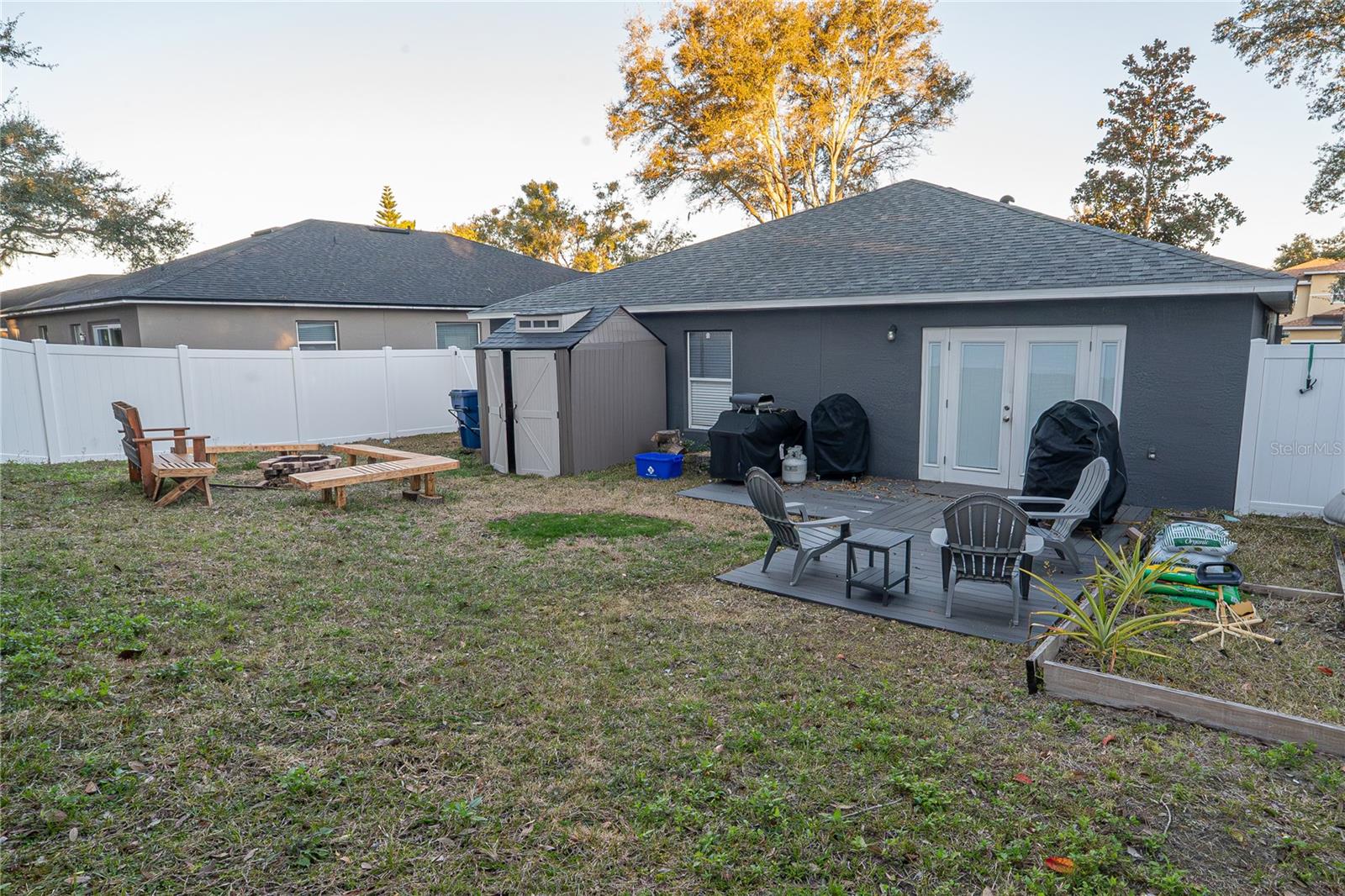 Image 35 of 37 For 1038 Singleton Circle