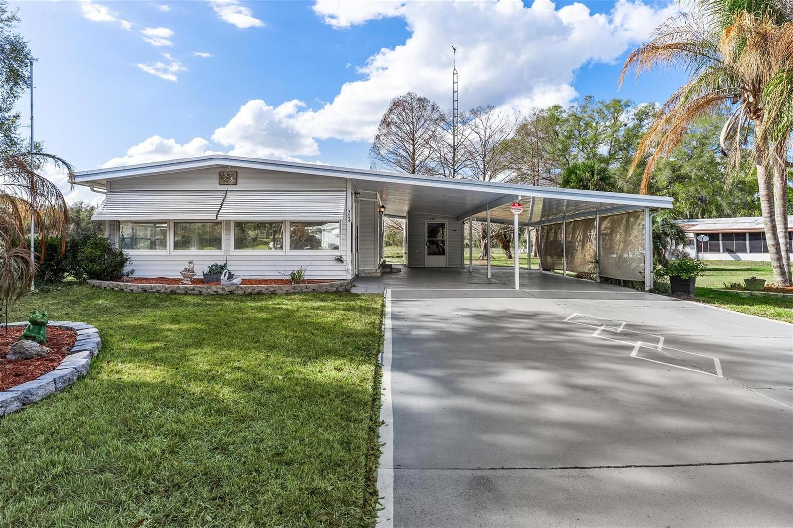 Image 2 of 53 For 304 Ivanhoe Circle