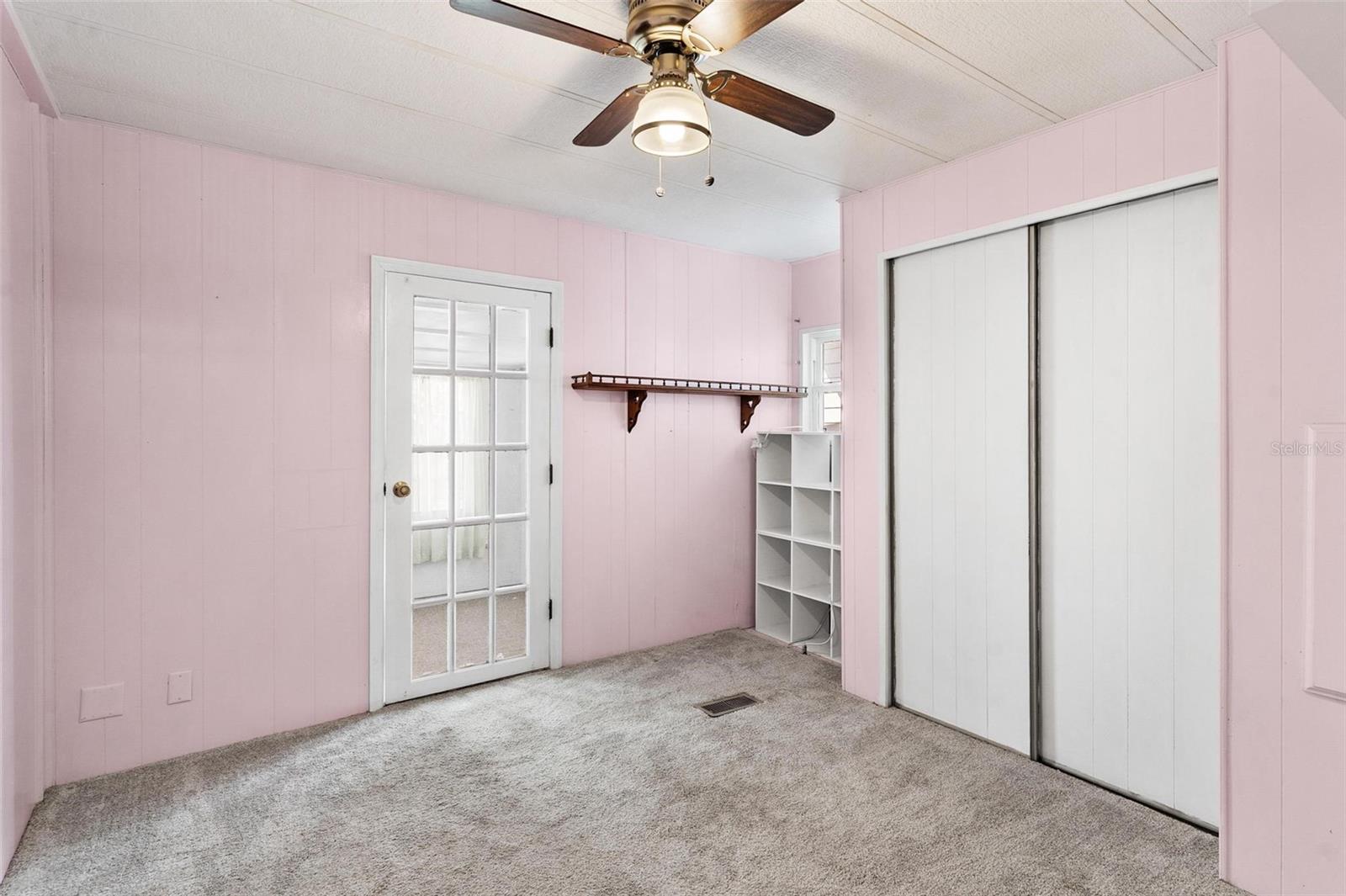 Image 29 of 53 For 304 Ivanhoe Circle