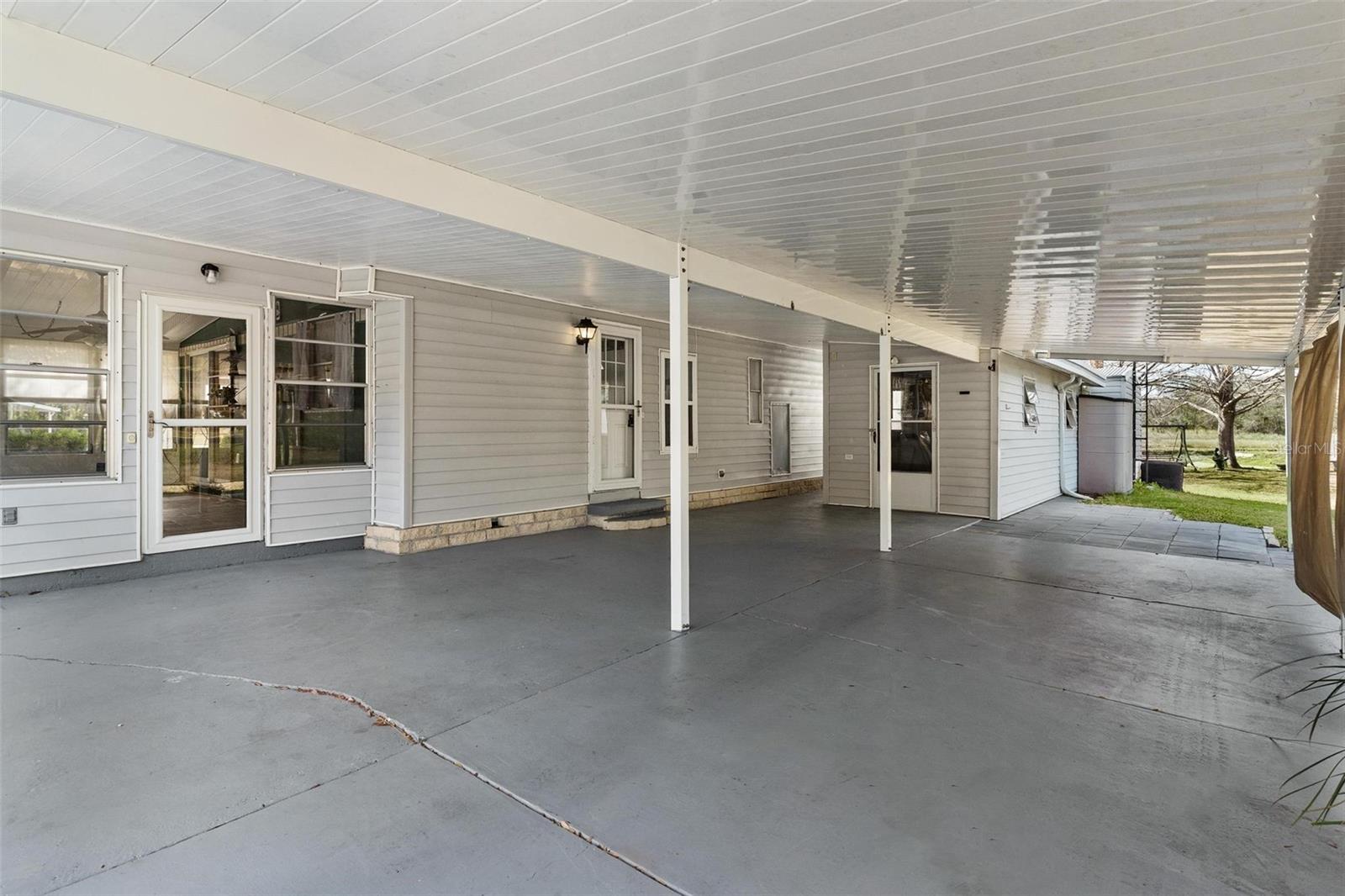 Image 8 of 53 For 304 Ivanhoe Circle