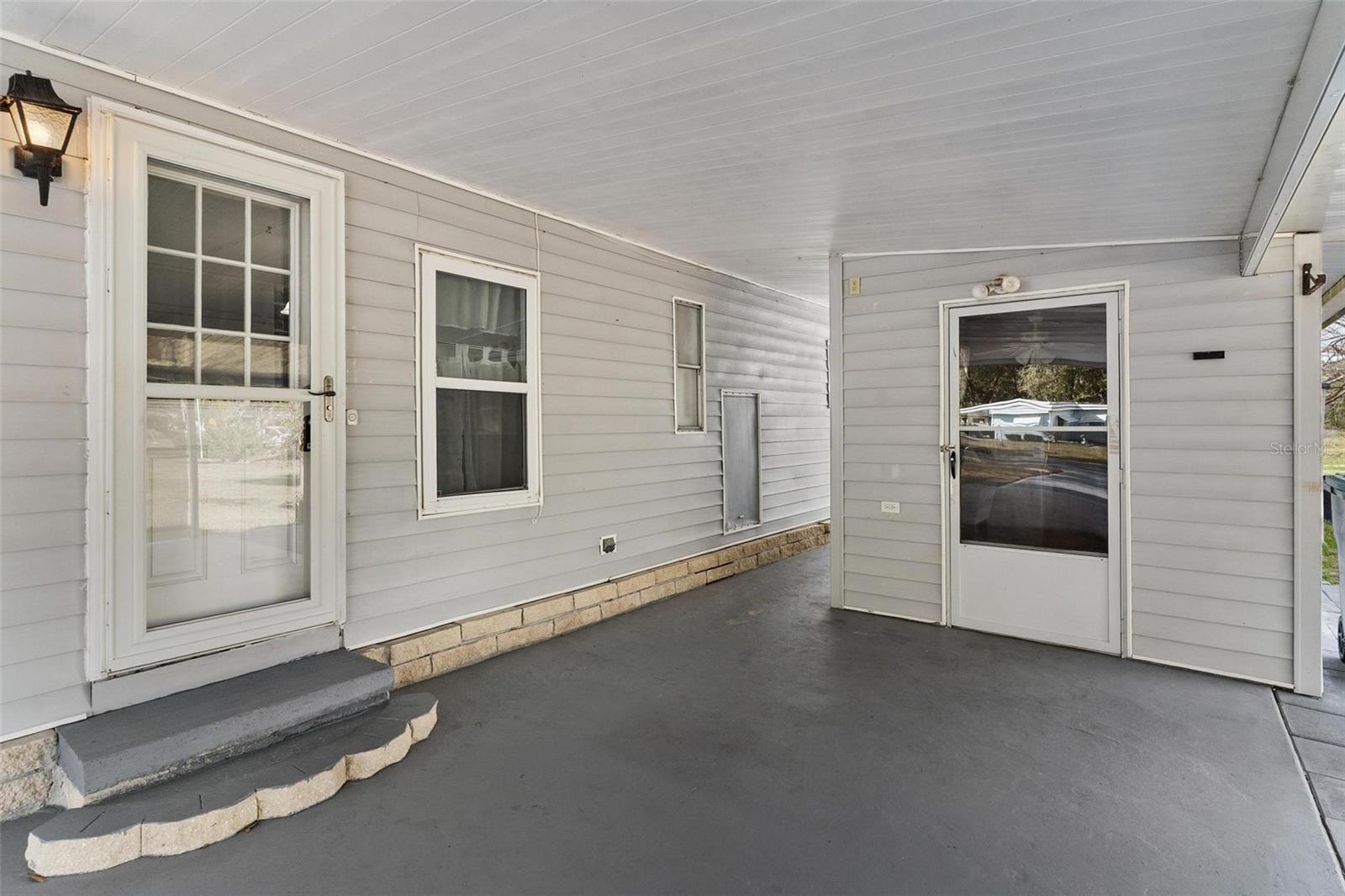 Image 9 of 53 For 304 Ivanhoe Circle