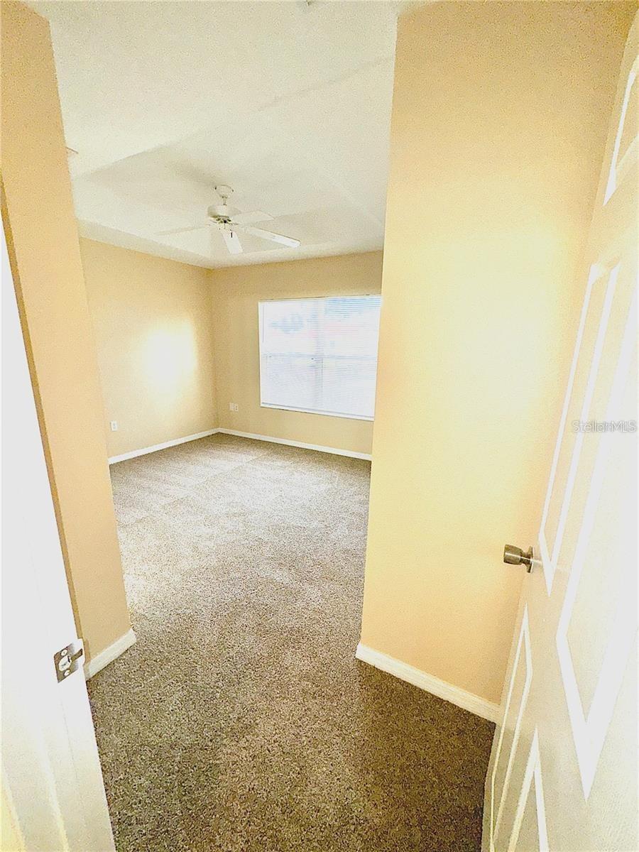 Image 16 of 21 For 5465 Paradise Cay Circle