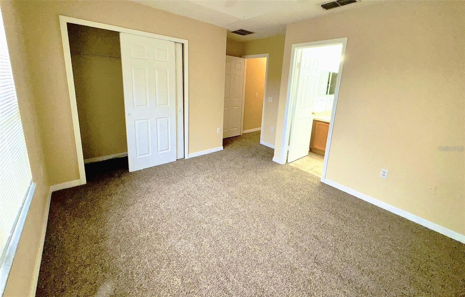 Image 18 of 21 For 5465 Paradise Cay Circle