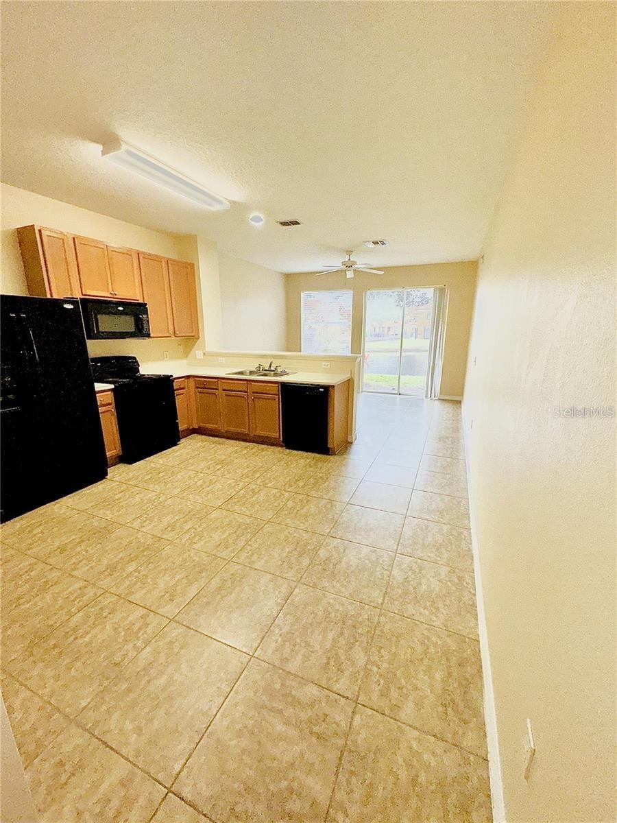 Image 6 of 21 For 5465 Paradise Cay Circle