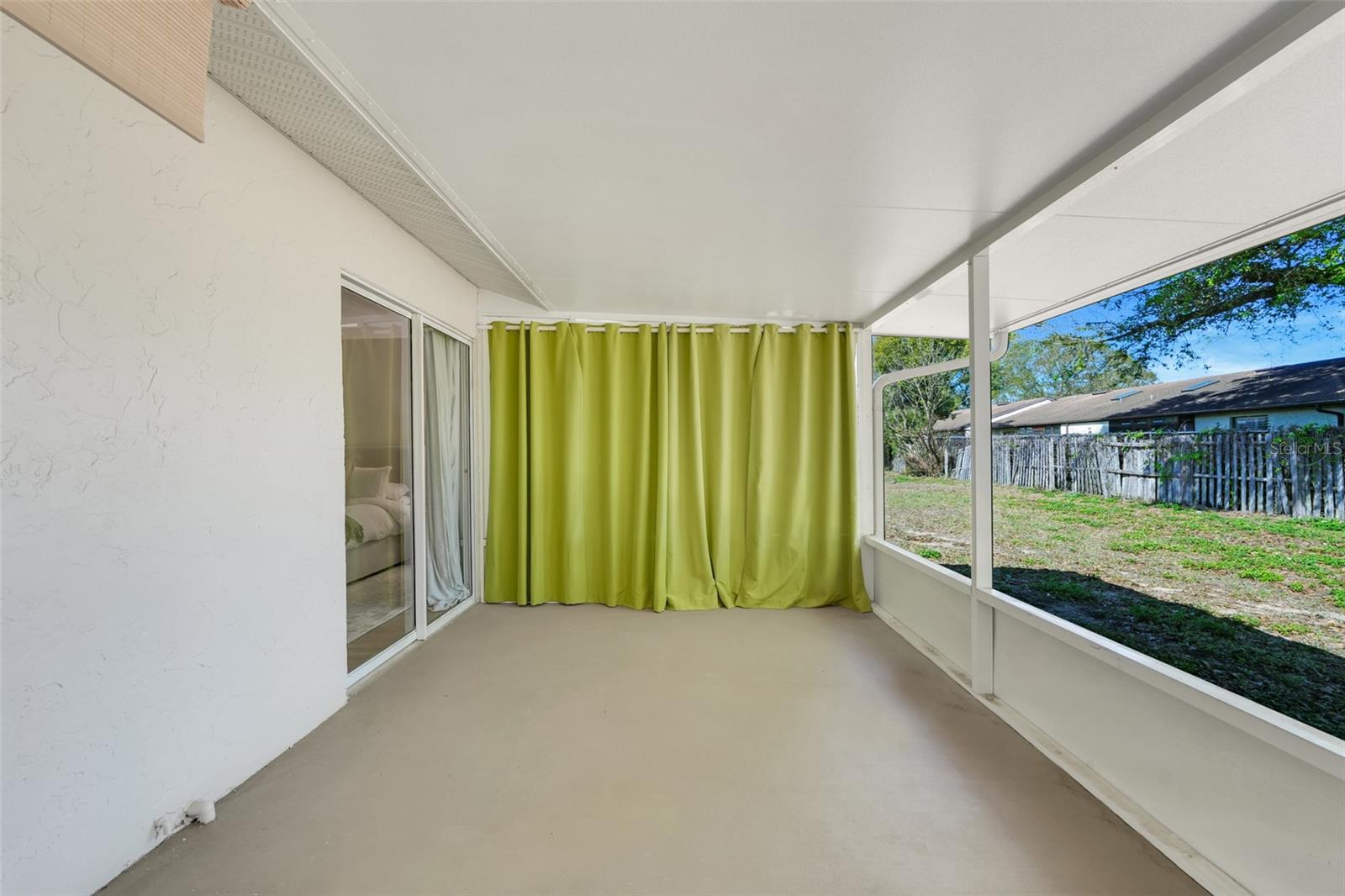 Image 23 of 31 For 30024 Tavares Ridge Boulevard 62