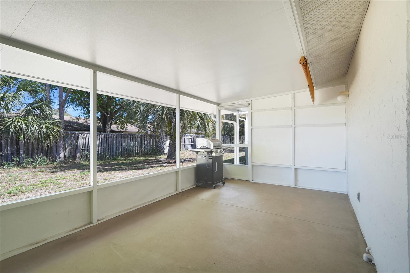 Image 25 of 31 For 30024 Tavares Ridge Boulevard 62