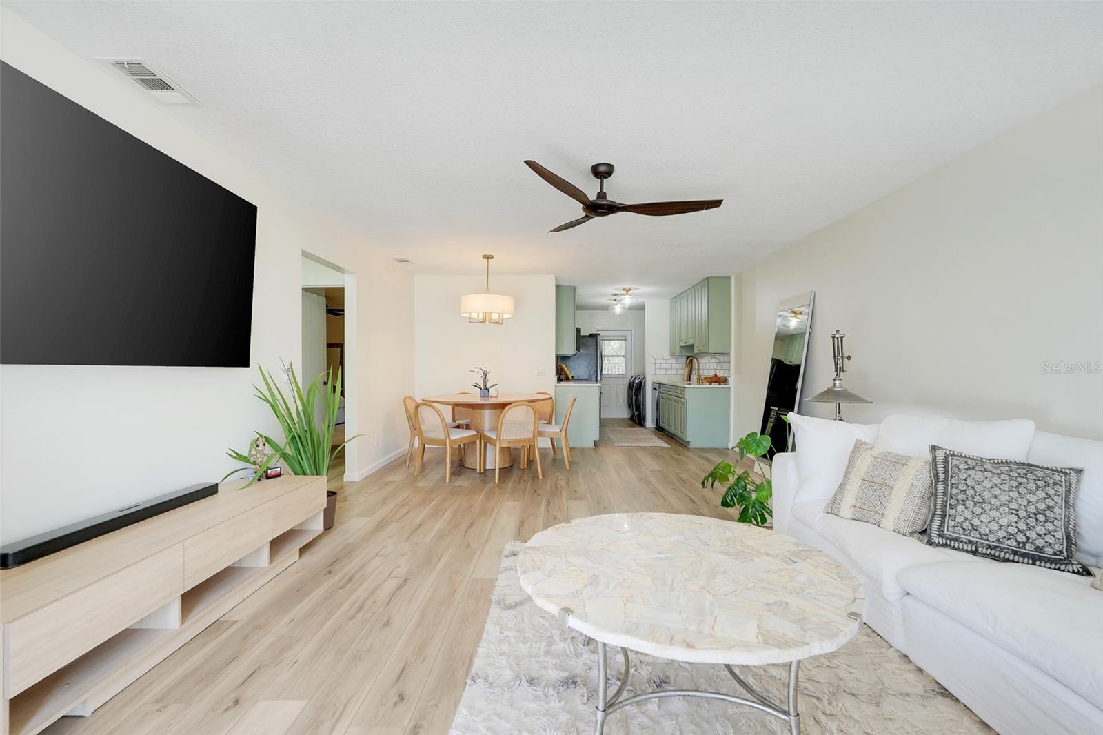 Image 3 of 31 For 30024 Tavares Ridge Boulevard 62