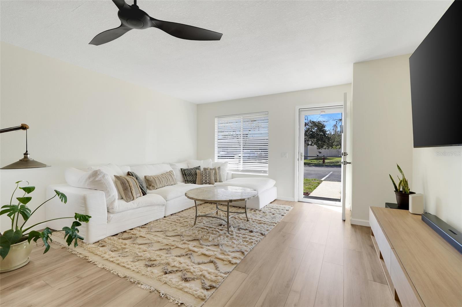 Image 4 of 31 For 30024 Tavares Ridge Boulevard 62