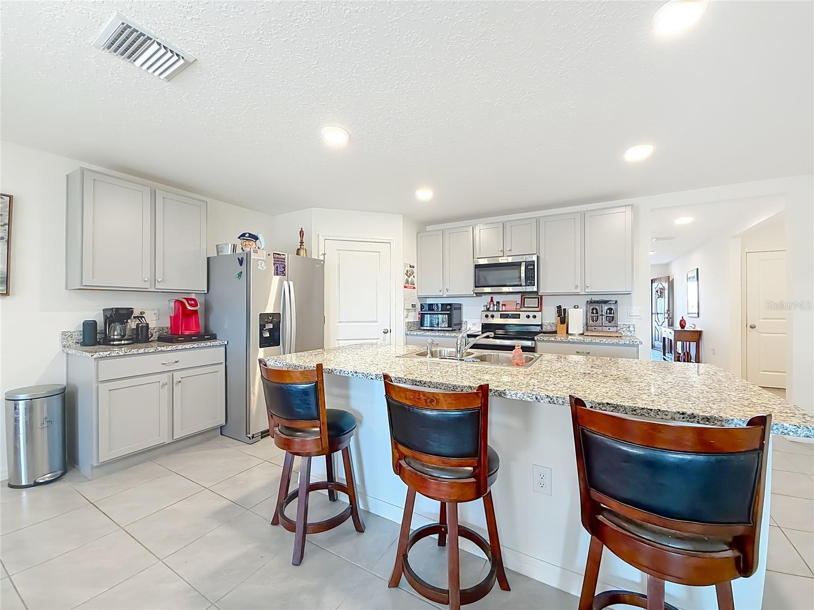 Image 11 of 35 For 662 Fairways View Drive