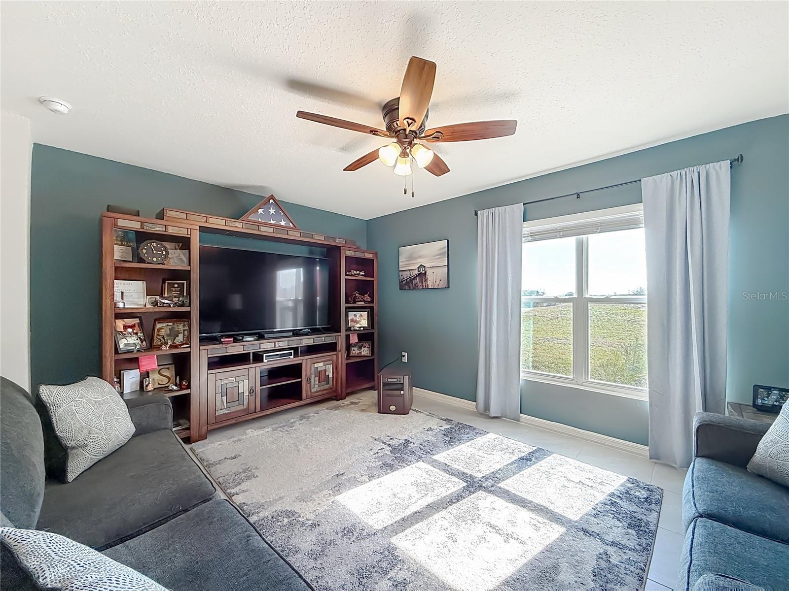 Image 18 of 35 For 662 Fairways View Drive