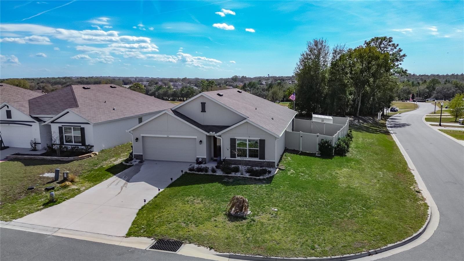 Image 2 of 35 For 662 Fairways View Drive