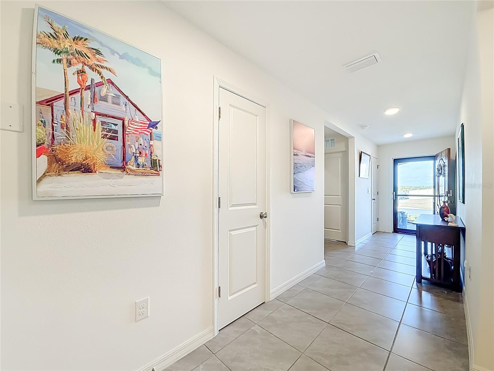 Image 6 of 35 For 662 Fairways View Drive