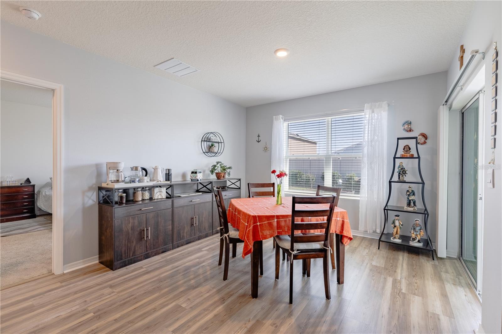 Image 13 of 40 For 1768 Henin Circle