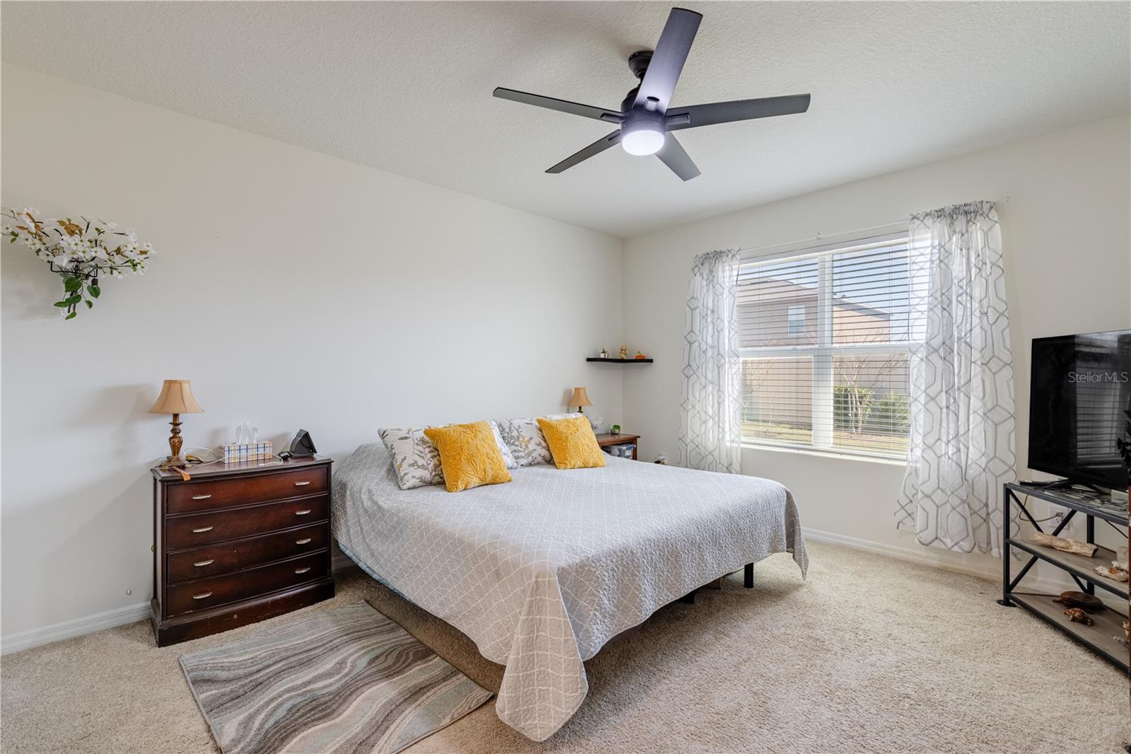 Image 17 of 40 For 1768 Henin Circle