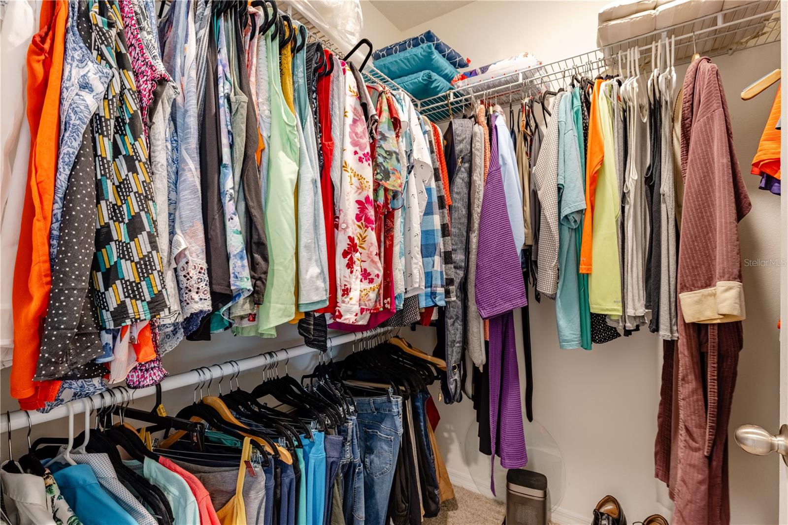 Image 23 of 40 For 1768 Henin Circle