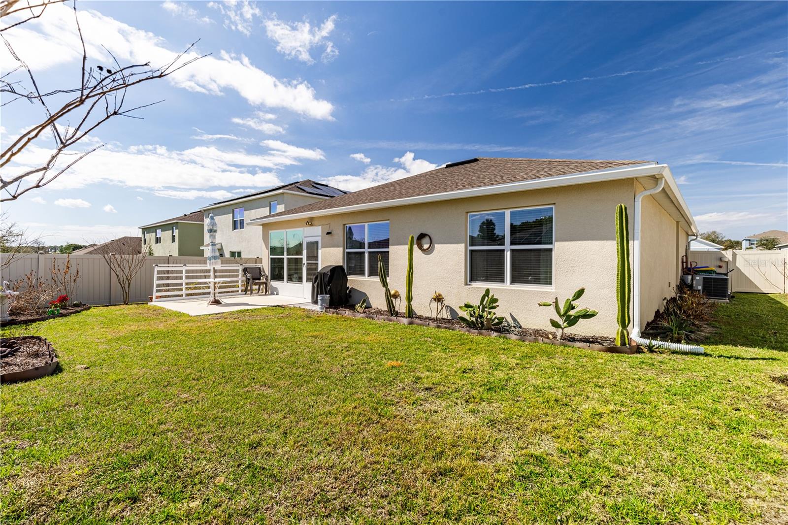 Image 36 of 40 For 1768 Henin Circle