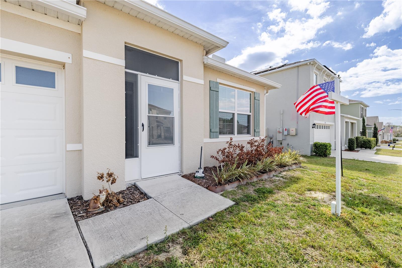 Image 4 of 40 For 1768 Henin Circle