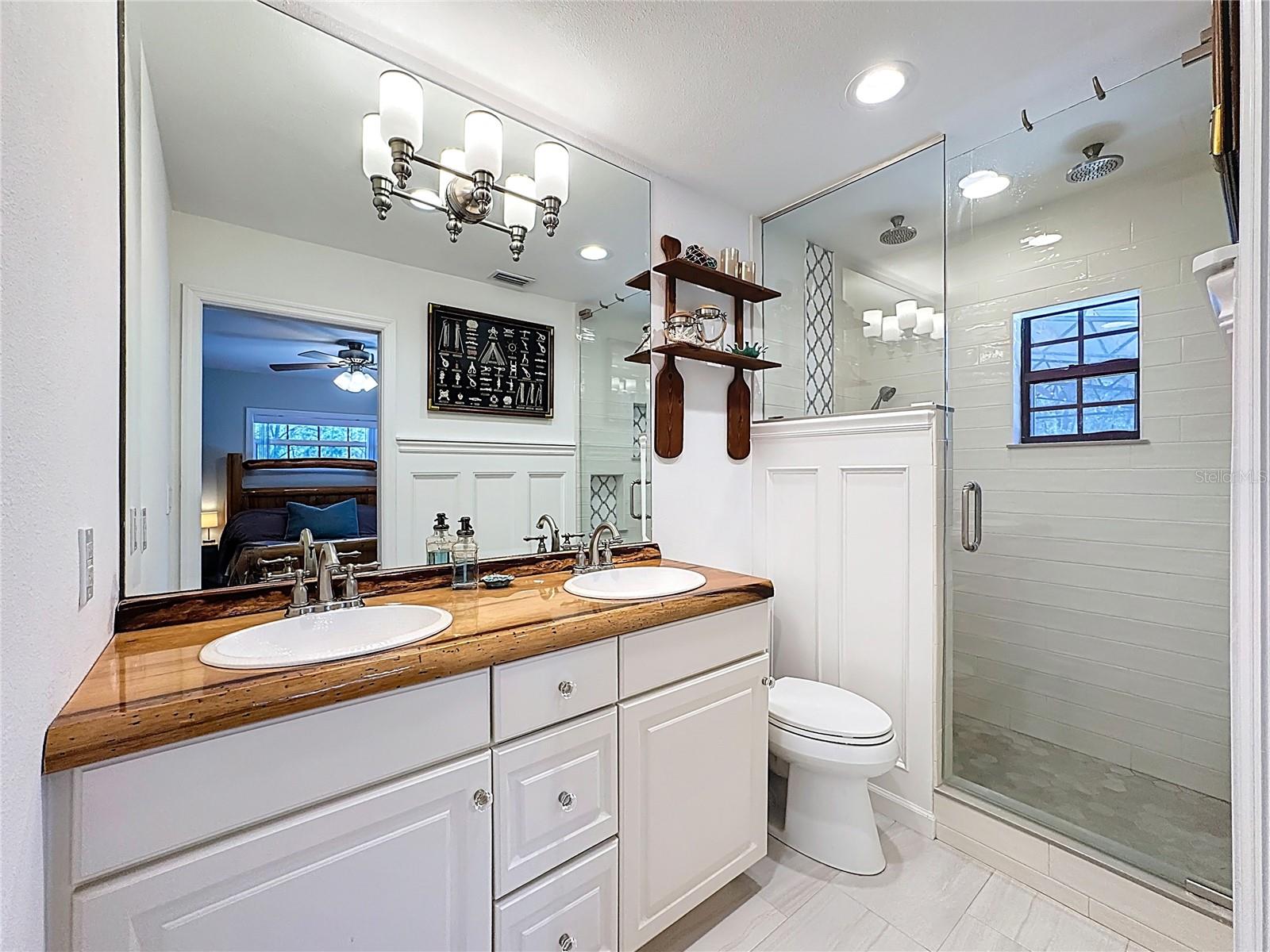 Image 10 of 43 For 4620 405th Street E