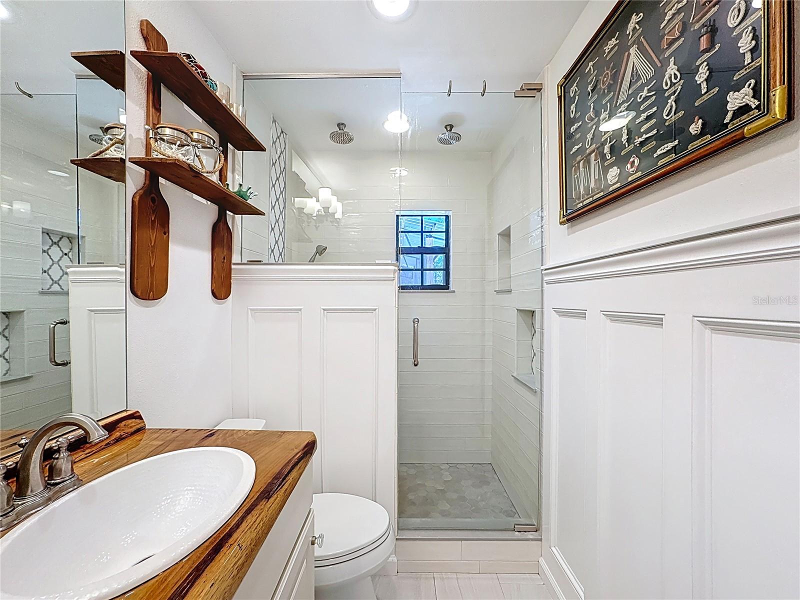 Image 11 of 43 For 4620 405th Street E