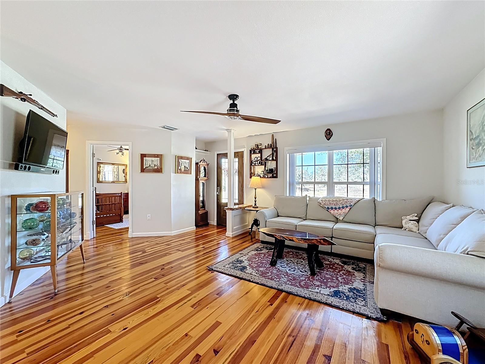 Image 14 of 43 For 4620 405th Street E