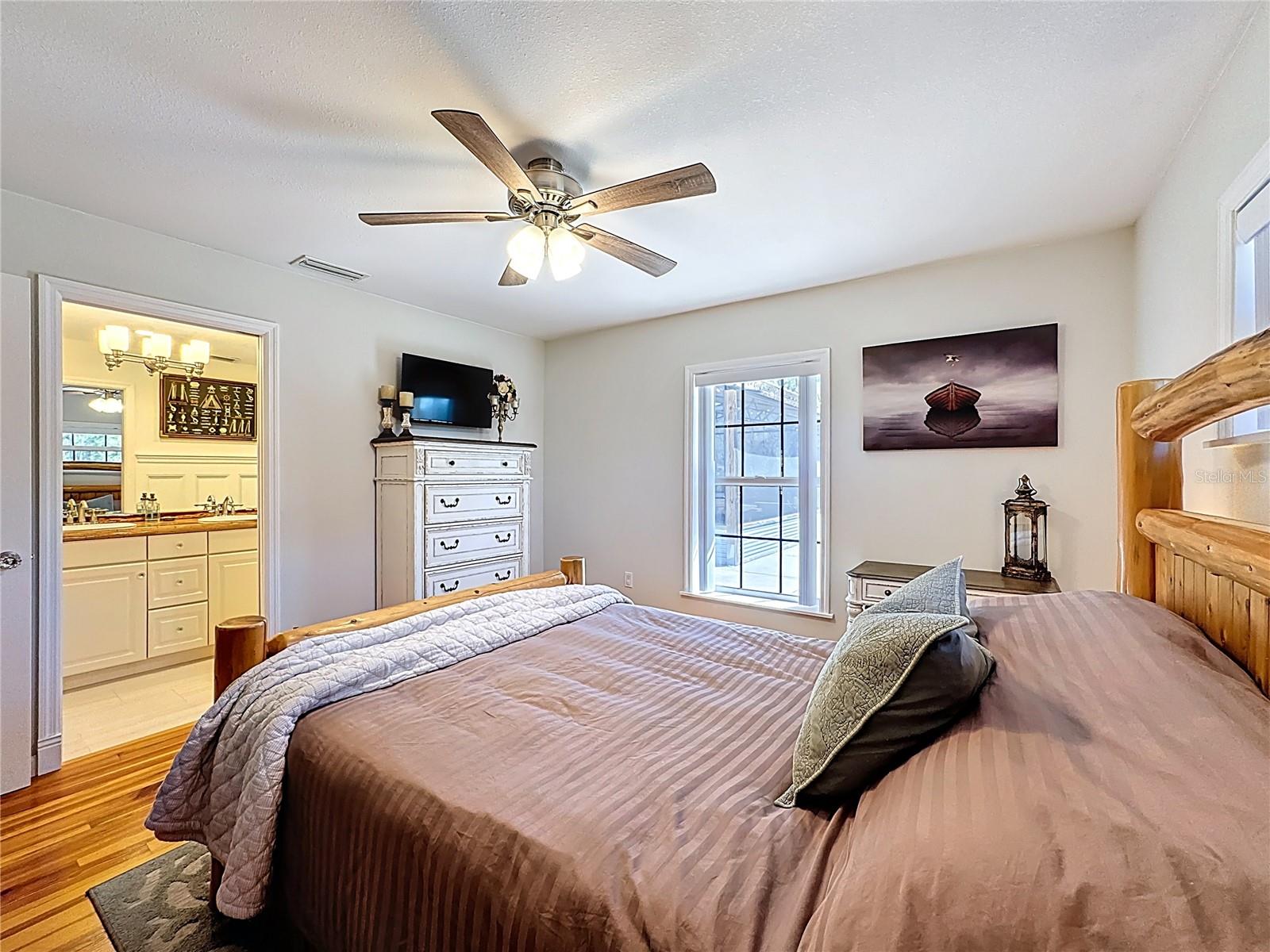 Image 9 of 43 For 4620 405th Street E