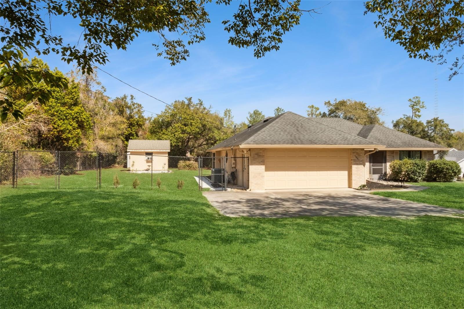 Image 34 of 45 For 1201 Doris Street