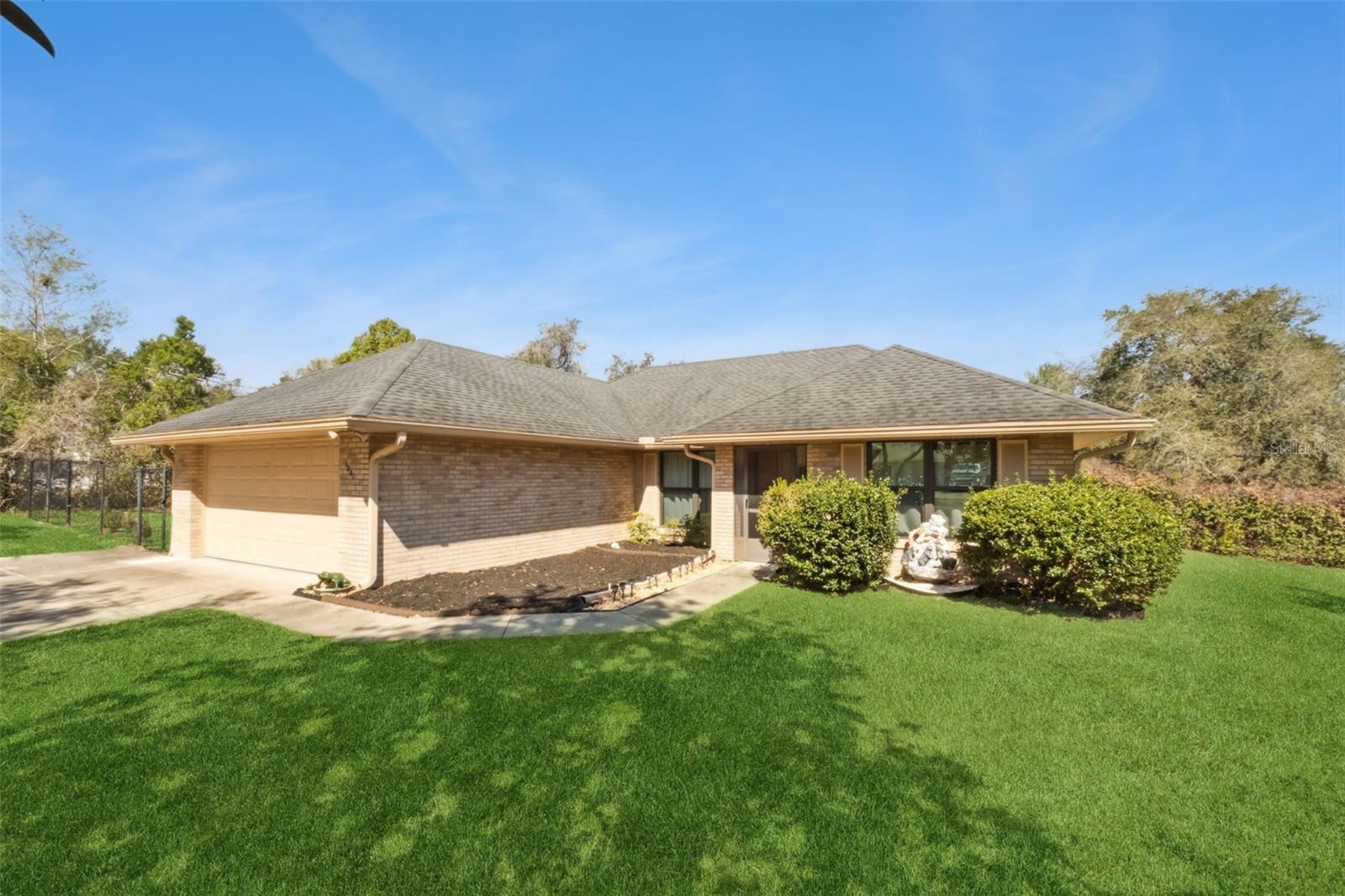 Image 43 of 45 For 1201 Doris Street