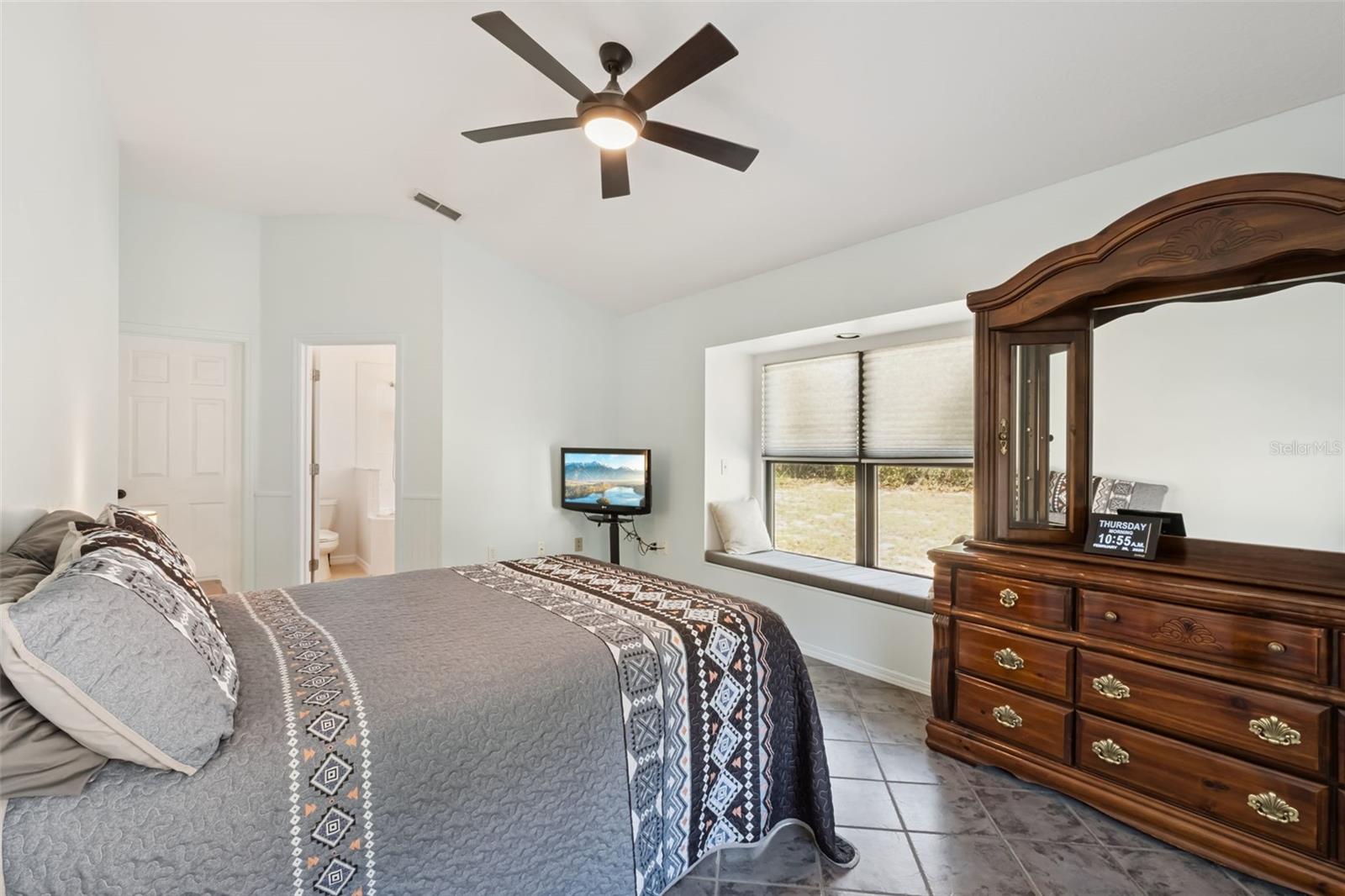 Image 8 of 45 For 1201 Doris Street