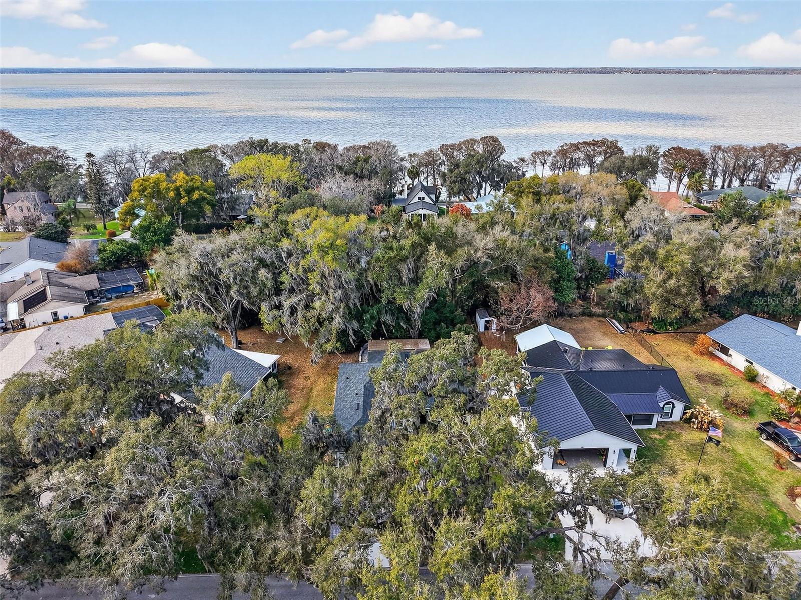 Image 11 of 49 For 1242 Palmetto Road