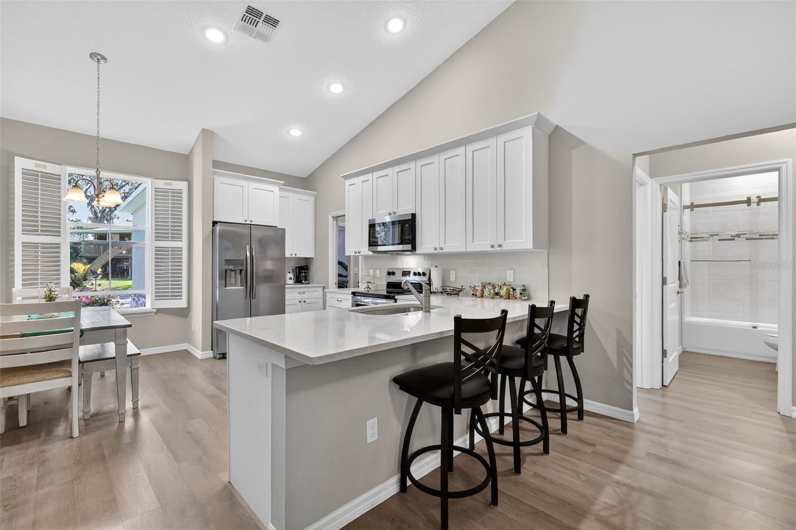 Image 12 of 49 For 1242 Palmetto Road