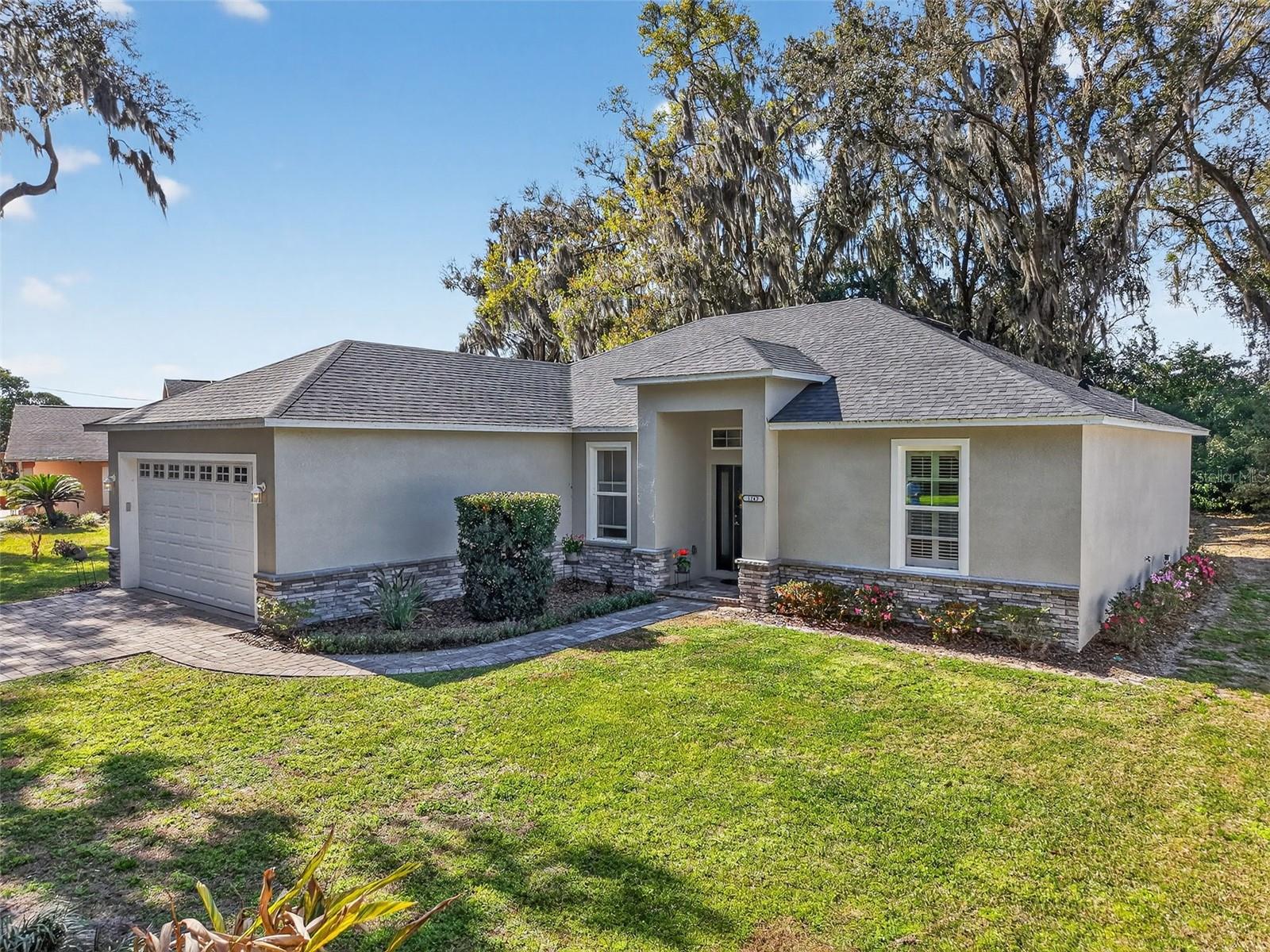 Image 2 of 49 For 1242 Palmetto Road