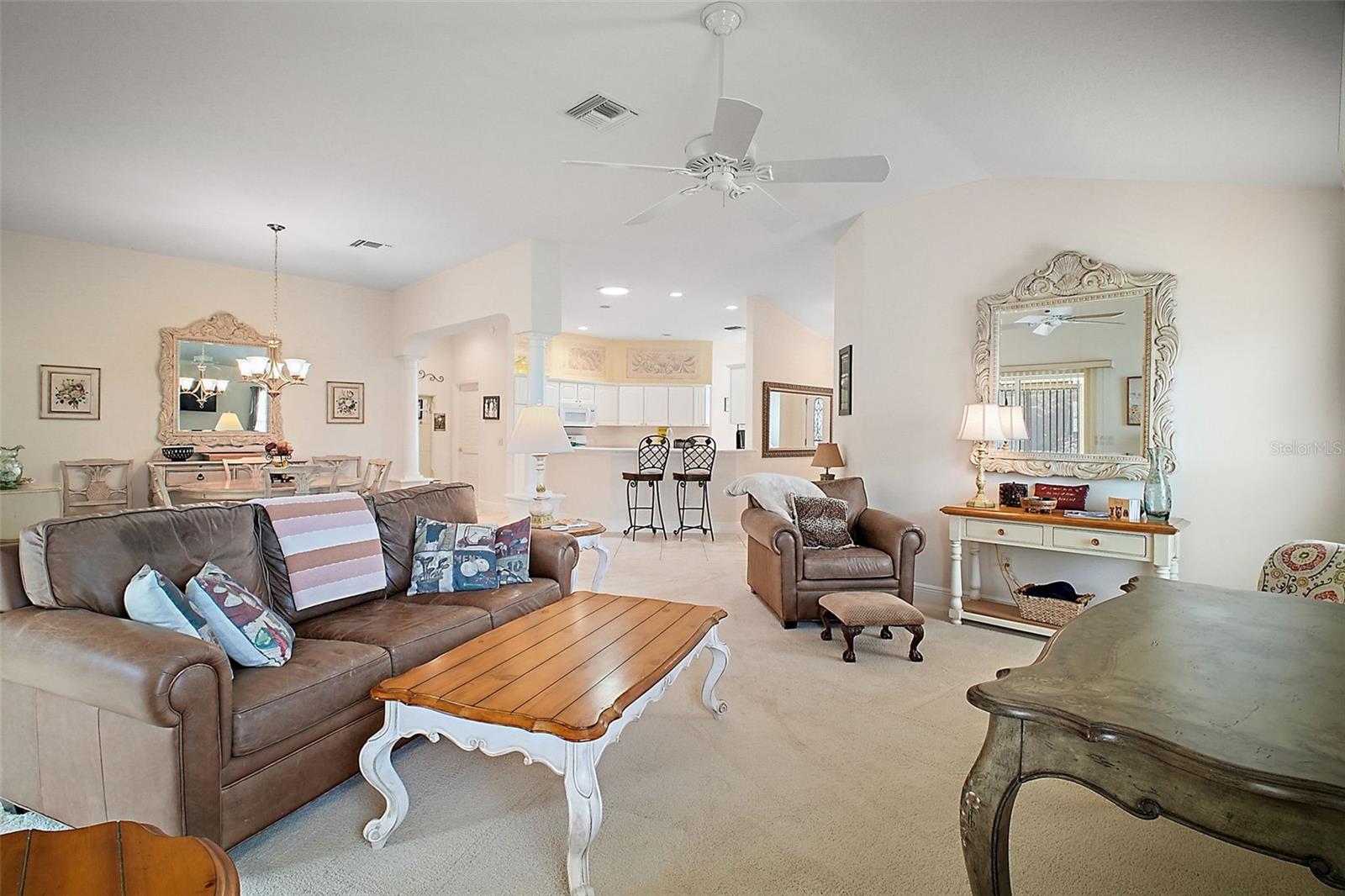 Image 4 of 40 For 1637 Mount Croghan Trail