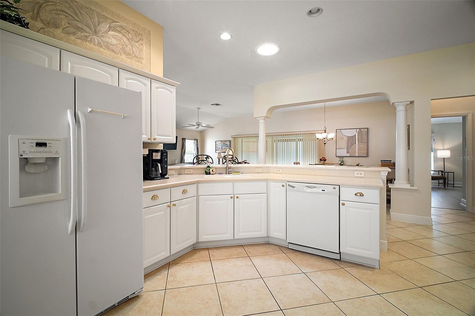 Image 8 of 40 For 1637 Mount Croghan Trail