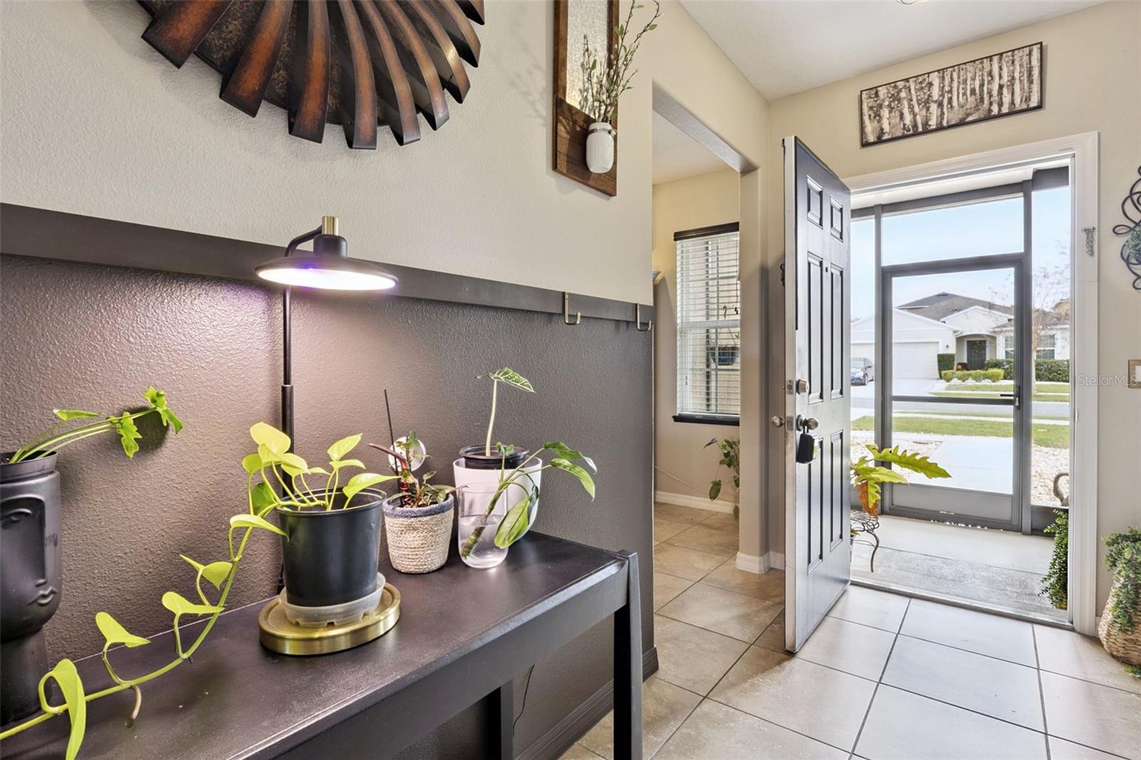 Image 5 of 28 For 725 Black Eagle Drive