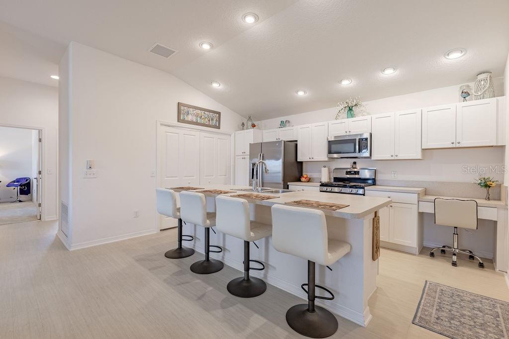 Image 3 of 50 For 1761 Freddie Lane